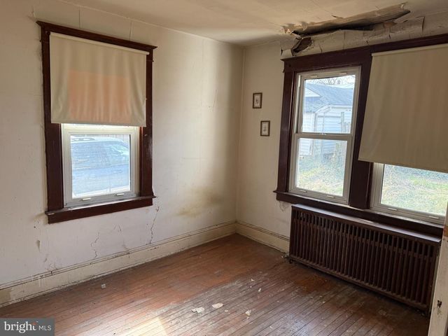 900 NORTHPOINT RD, Baltimore, MD 21224