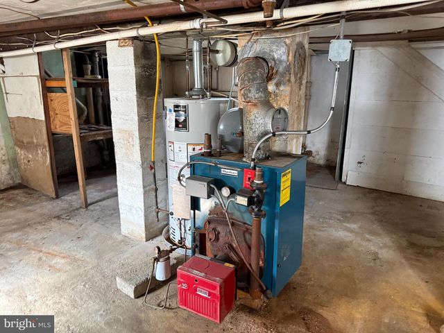 900 NORTHPOINT RD, Baltimore, MD 21224