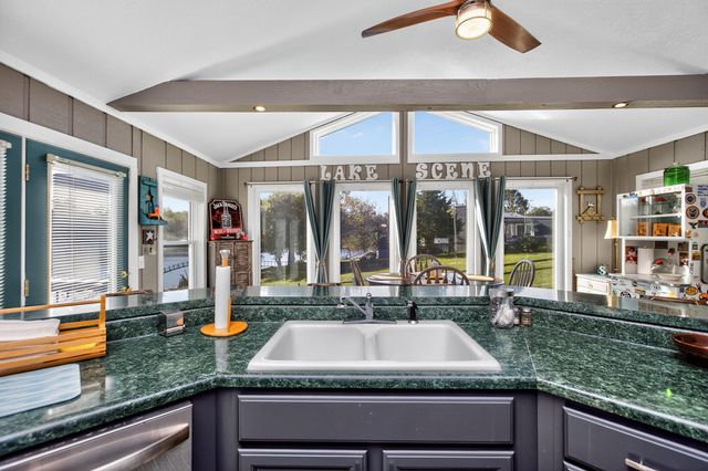 465 Sunrise Shores, Harrodsburg, KY 40330