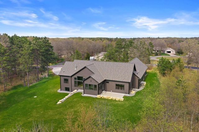 375 Pinehurst Drive, Nekoosa, WI 54457