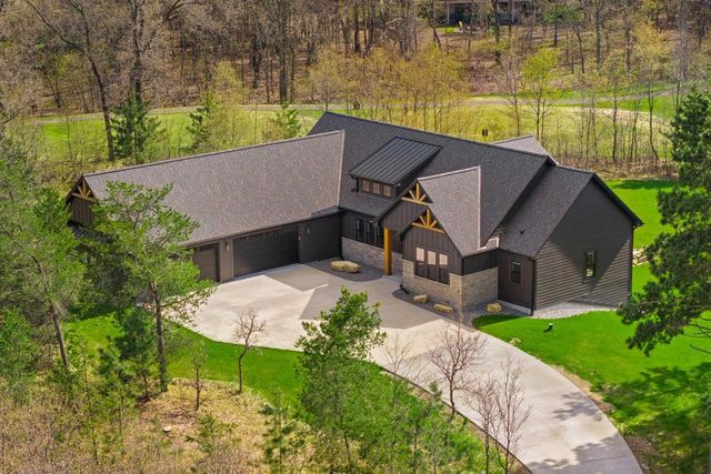375 Pinehurst Drive, Nekoosa, WI 54457