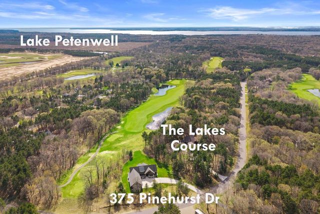 375 Pinehurst Drive, Nekoosa, WI 54457
