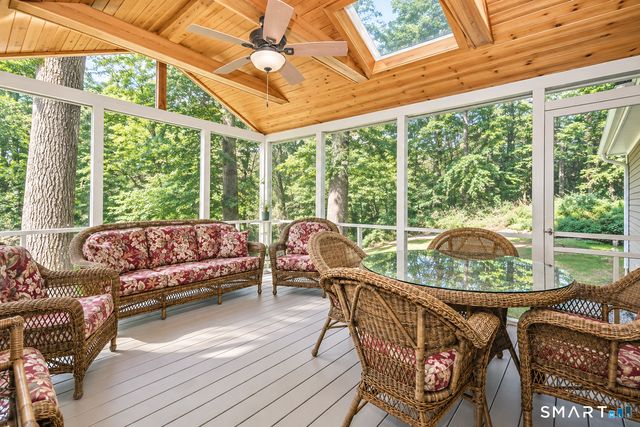 9 Primrose Lane, Westport, CT 06880