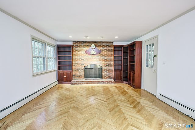 9 Primrose Lane, Westport, CT 06880