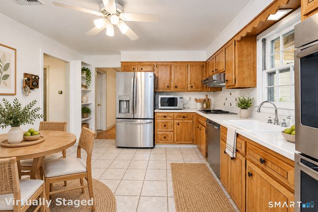 9 Primrose Lane, Westport, CT 06880