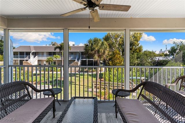 601 Periwinkle WAY C-5, Sanibel, FL 33957