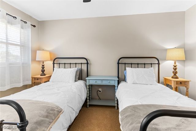 601 Periwinkle WAY C-5, Sanibel, FL 33957