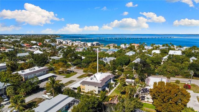 601 Periwinkle WAY C-5, Sanibel, FL 33957