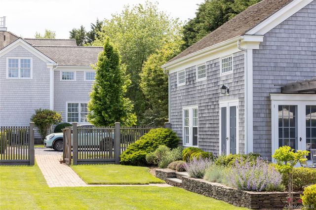 4725 Orchard Street, Orient, NY 11957