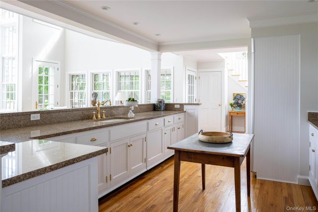 4725 Orchard Street, Orient, NY 11957