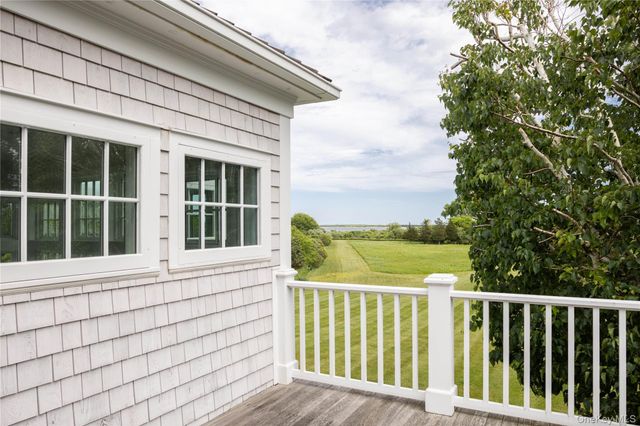 4725 Orchard Street, Orient, NY 11957