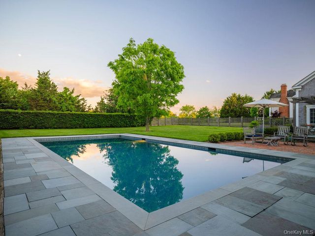 4725 Orchard Street, Orient, NY 11957