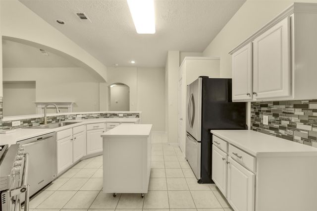 3510 Harbor Pass Lane, Friendswood, TX 77546