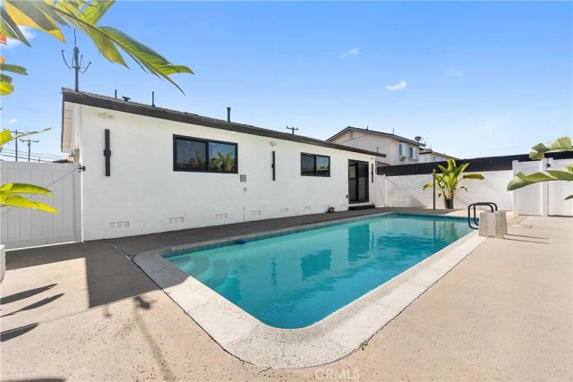 21316 Dolores, Carson, CA 90745