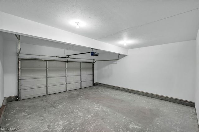 7602 Hickory, Oakwood Village, OH 44146