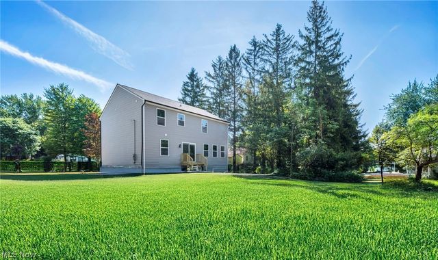 7602 Hickory, Oakwood Village, OH 44146