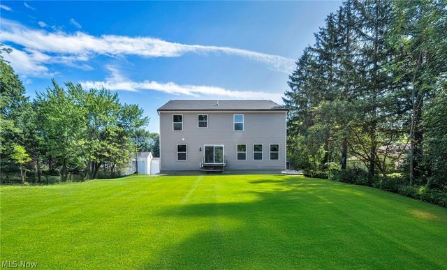 7602 Hickory, Oakwood Village, OH 44146