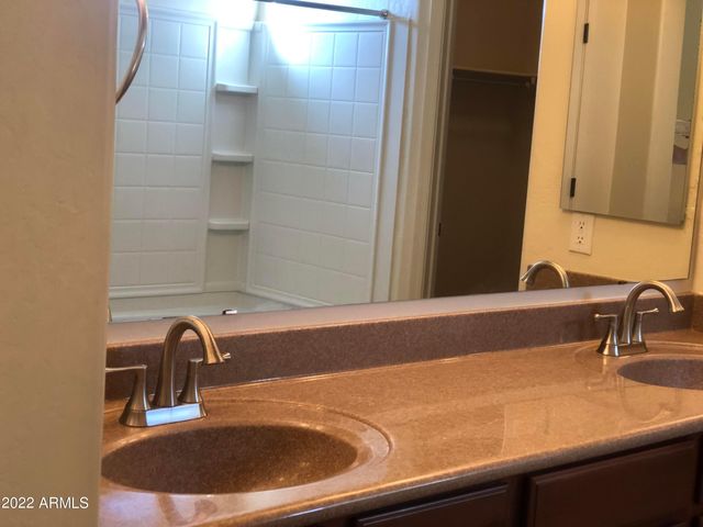 2792 S Bahama Drive, Gilbert, AZ 85295