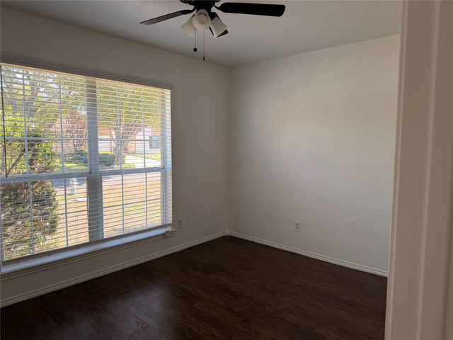 5412 Creekridge Drive, Arlington, TX 76018