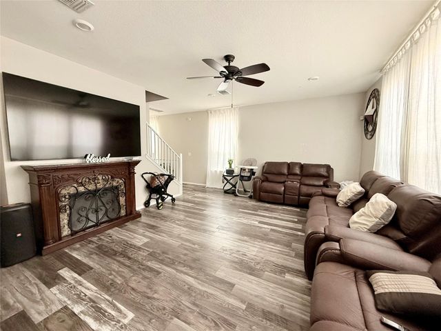 6805 Horseshoe Pond DR, Del Valle, TX 78617