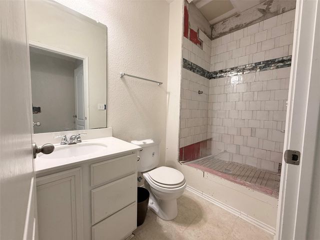 6805 Horseshoe Pond DR, Del Valle, TX 78617