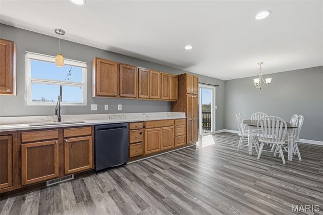 109 Chestnut Ridge Drive, Wright City, MO 63390