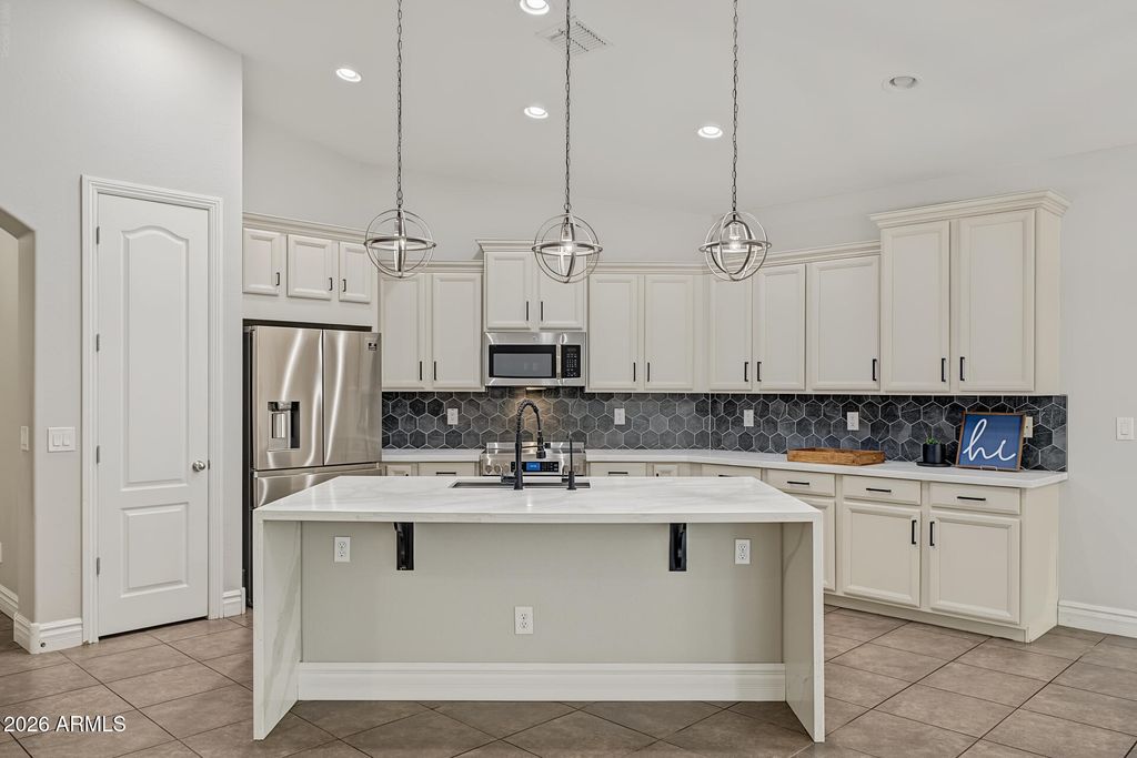 10734 E LINCOLN Avenue, Mesa, AZ 85212 — photo 5