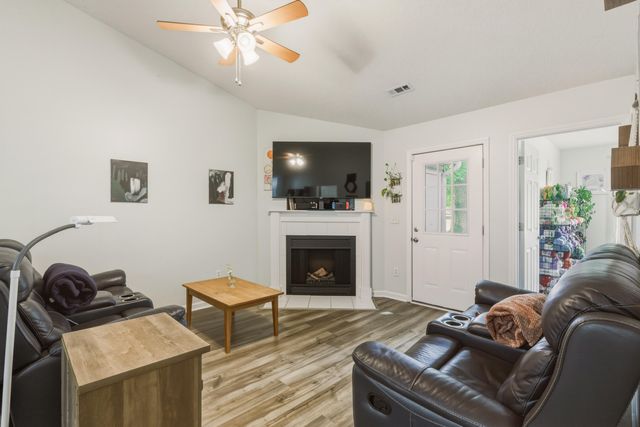 7988 Vermont Road, North Charleston, SC 29418