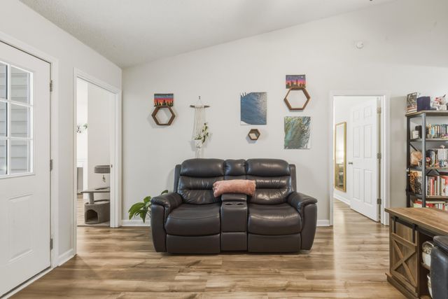 7988 Vermont Road, North Charleston, SC 29418