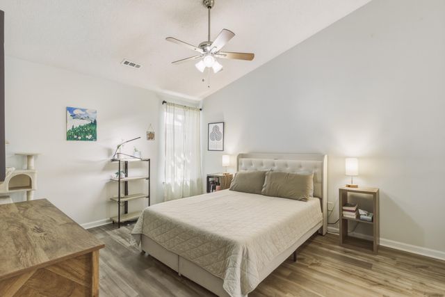 7988 Vermont Road, North Charleston, SC 29418