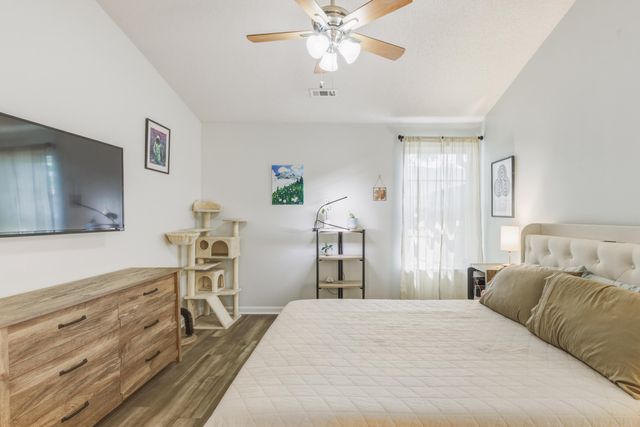 7988 Vermont Road, North Charleston, SC 29418