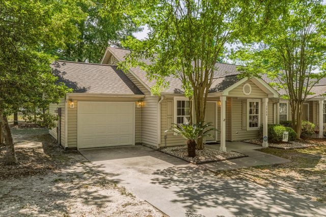 7988 Vermont Road, North Charleston, SC 29418