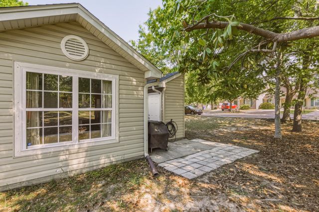 7988 Vermont Road, North Charleston, SC 29418
