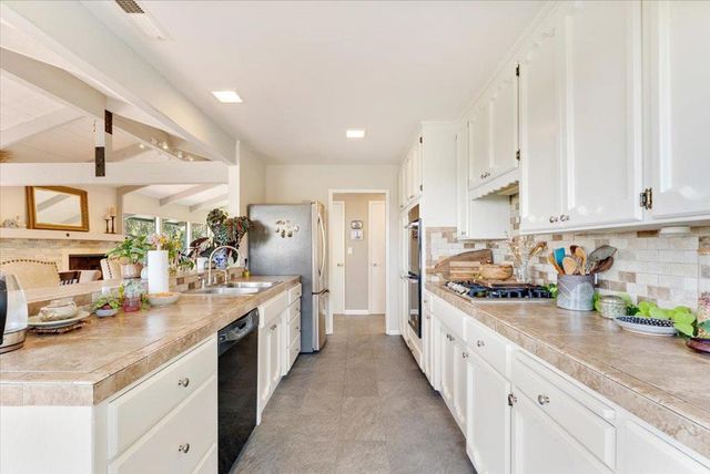 5410 Baffy Court, Soquel, CA 95073