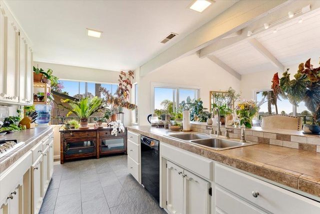 5410 Baffy Court, Soquel, CA 95073