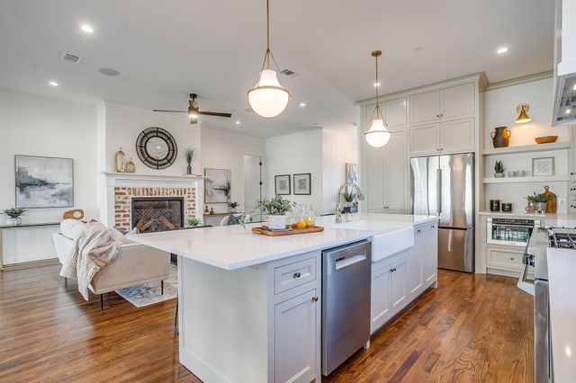 2947 Kosse Court, Grapevine, TX 76051