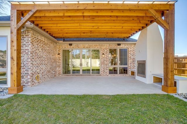 2947 Kosse Court, Grapevine, TX 76051