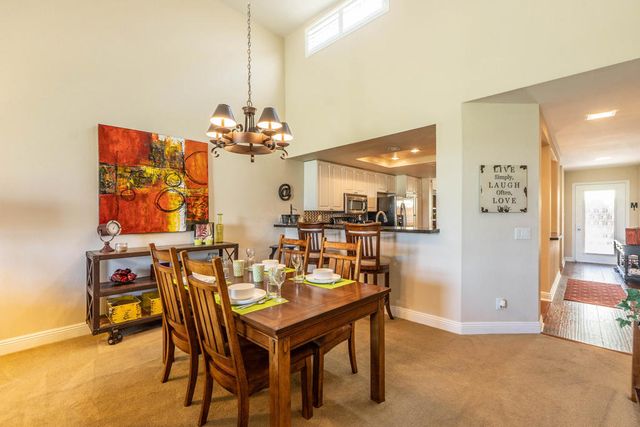 39432 Narcissus Way, Palm Desert, CA 92211