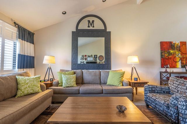 39432 Narcissus Way, Palm Desert, CA 92211