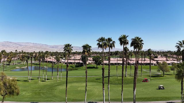 39432 Narcissus Way, Palm Desert, CA 92211