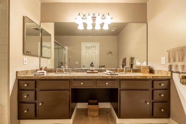 39432 Narcissus Way, Palm Desert, CA 92211