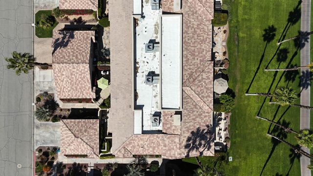 39432 Narcissus Way, Palm Desert, CA 92211