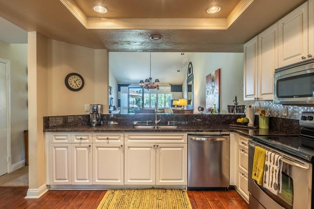 39432 Narcissus Way, Palm Desert, CA 92211