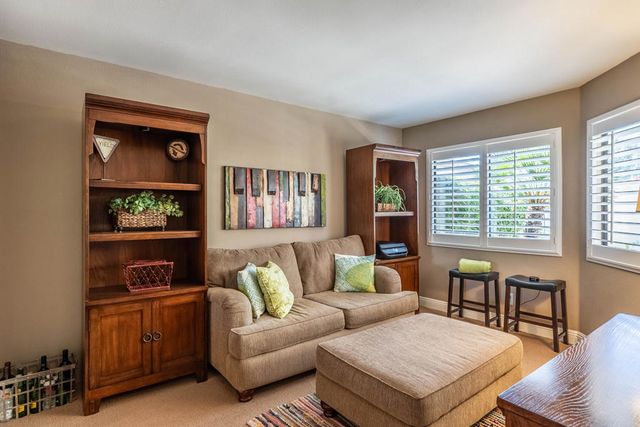 39432 Narcissus Way, Palm Desert, CA 92211