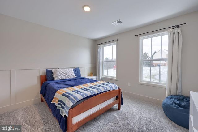 1584 BUNKER COURT, Chambersburg, PA 17202