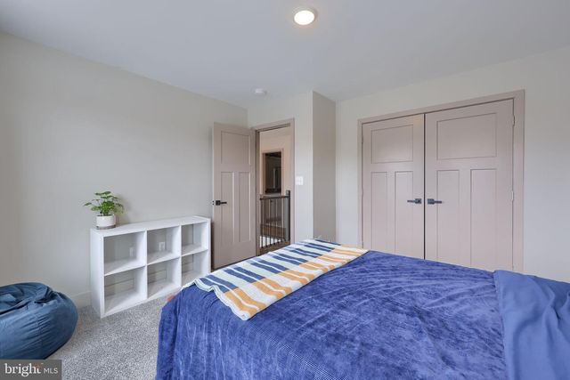 1584 BUNKER COURT, Chambersburg, PA 17202