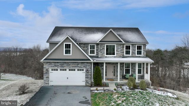 1584 BUNKER COURT, Chambersburg, PA 17202