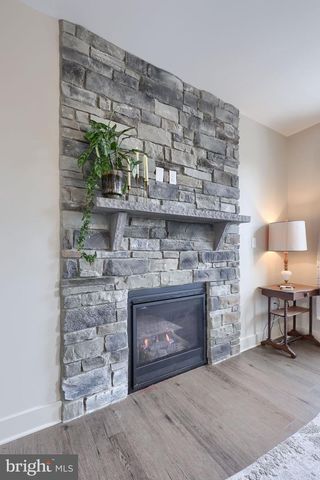 1584 BUNKER COURT, Chambersburg, PA 17202