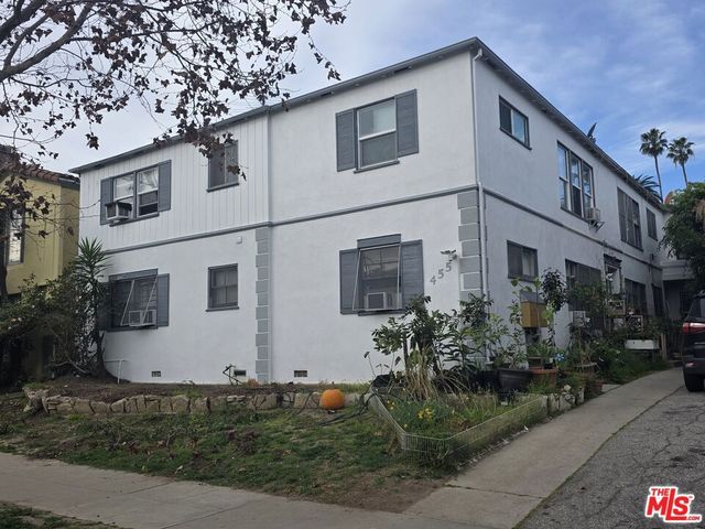 455 S Oakhurst Drive, Beverly Hills, CA 90212