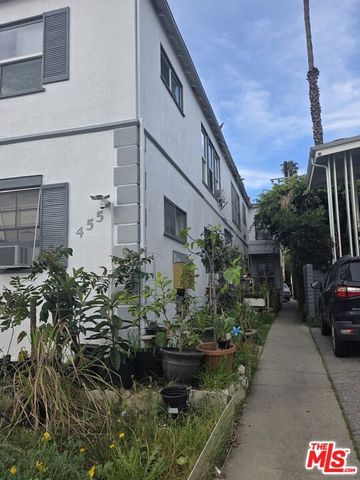 455 S Oakhurst Drive, Beverly Hills, CA 90212